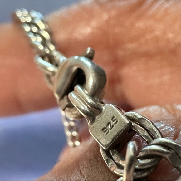 James Avery Sterling Silver Double Curb Link Bracelet with Safety Chain 6.5-6.75 - Picture 5 of 5